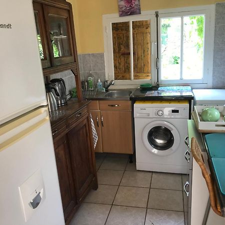 Chambre Et Salle De Bain Prive S'Ouvrant Sur Terrasse, Jardin Et Cuisine D'Ete キヤン エクステリア 写真