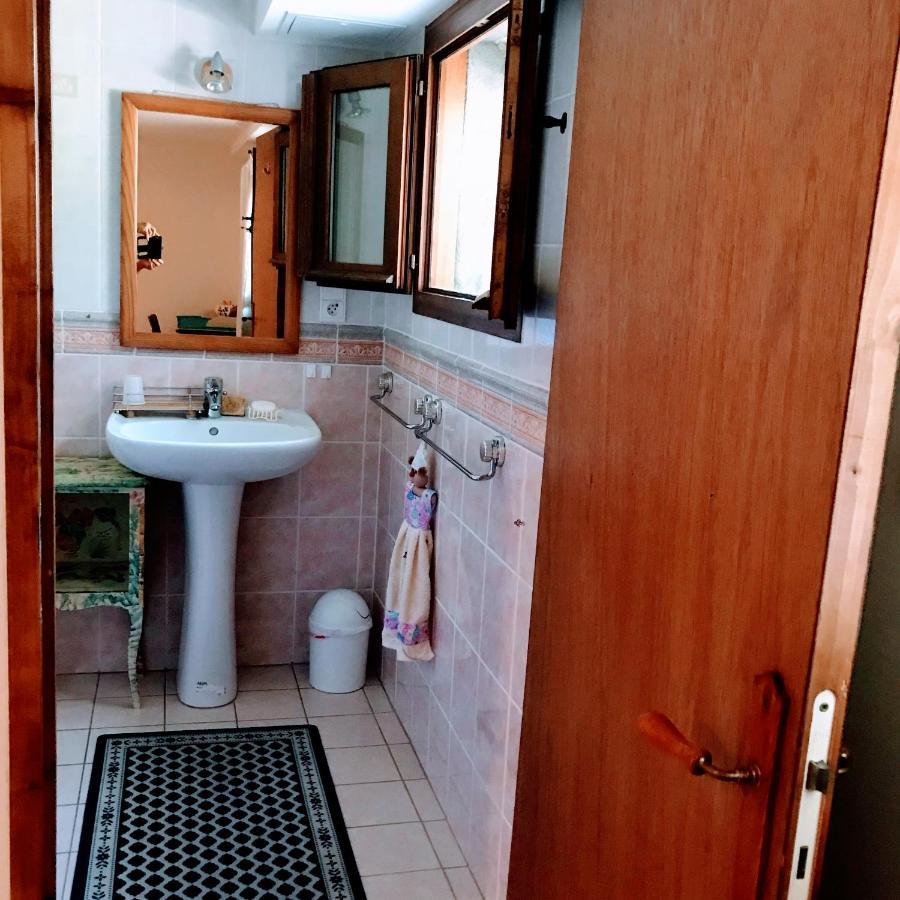 Chambre Et Salle De Bain Prive S'Ouvrant Sur Terrasse, Jardin Et Cuisine D'Ete キヤン エクステリア 写真