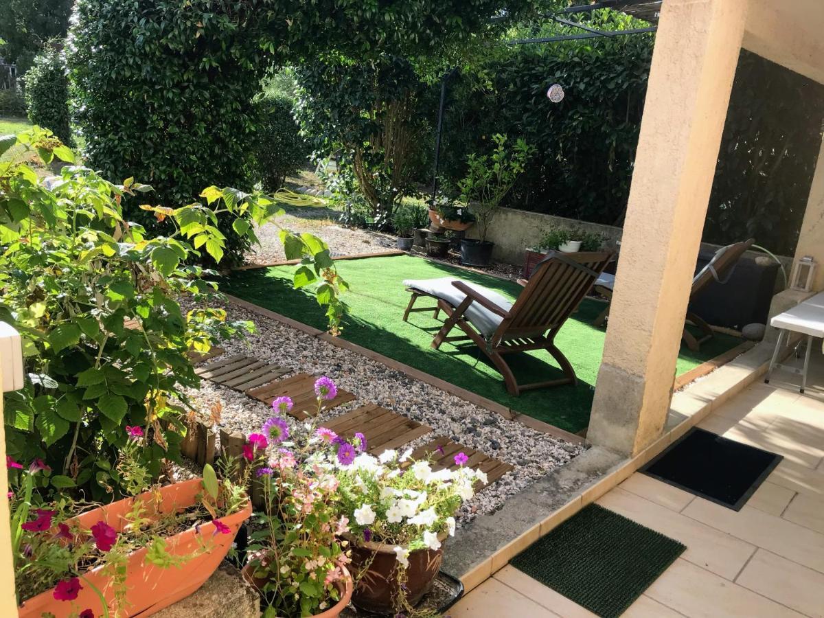 Chambre Et Salle De Bain Prive S'Ouvrant Sur Terrasse, Jardin Et Cuisine D'Ete キヤン エクステリア 写真